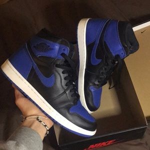 Air Jordan 1 Retro High OG Royal